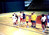 Trangleball v tělocvicně